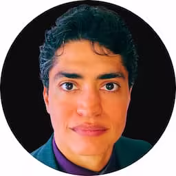 Ewertton Bravo, criador do desafio